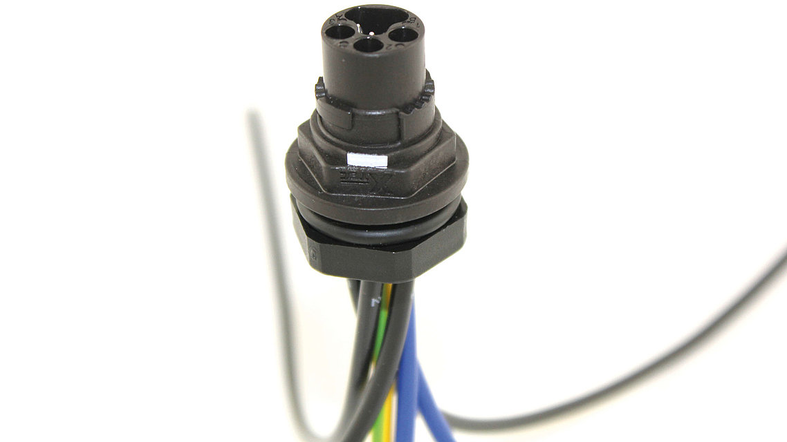 Rundsteckverbinder von LQ Group Rundstecker Buchse mit konfektionierten Litzen