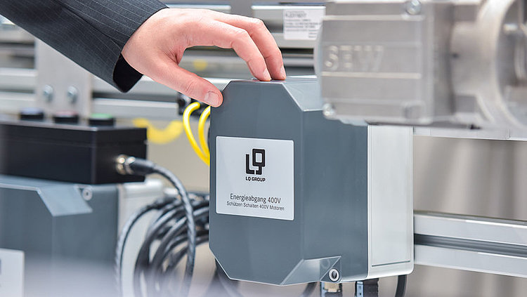 A-TEC Steuerungsmodul A-TEC Steuerungsmodul Energieabgang